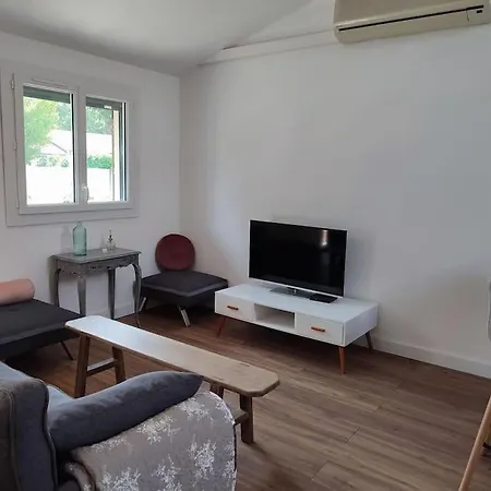 فندق Belle Maison Renovee Avec Piscine *